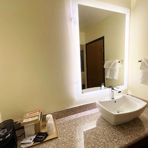 King Room Non-Smoking